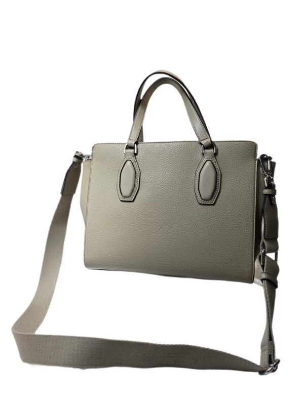 Imagen de WhatsApp 2025-08-26 a las 15.40.37_99938669